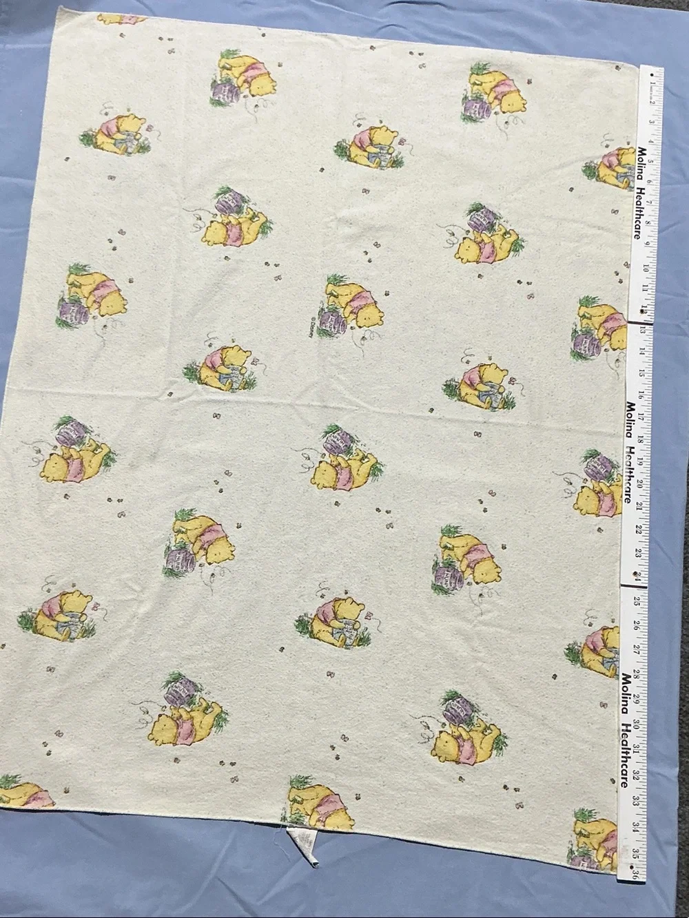 Disney Winnie the Pooh Vintage 100% Cotton Baby Blanket Sz 27” X 36”.